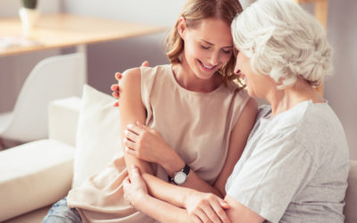 5 Great Ways to Express Love to a Family Member in Senior Care