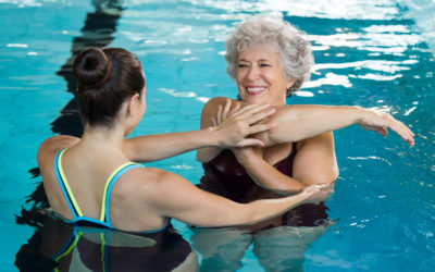 6 Benefits of Aquatic Therapy for Older Patients